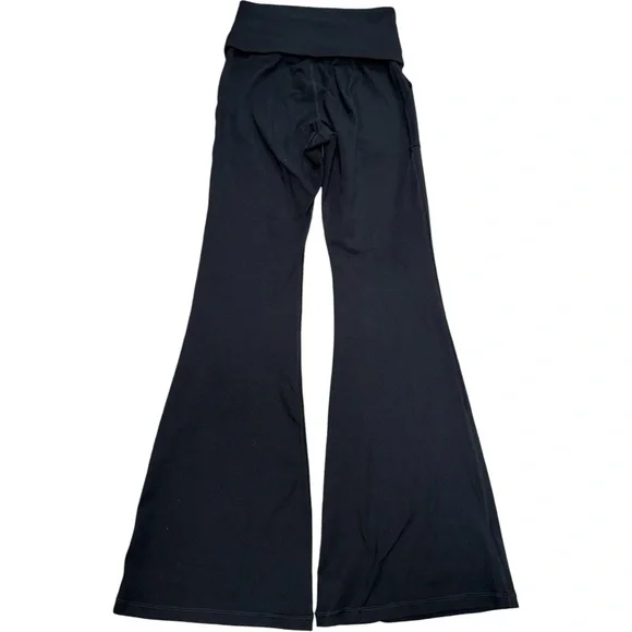 Aerie The Hugger High Waisted Bootcut Legging - Picture 3 of 10